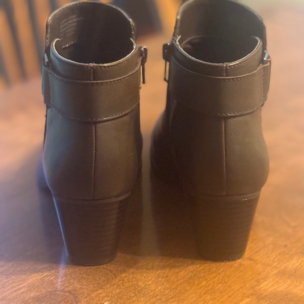 Alfani ankle boots like new - Picture 4 of 7